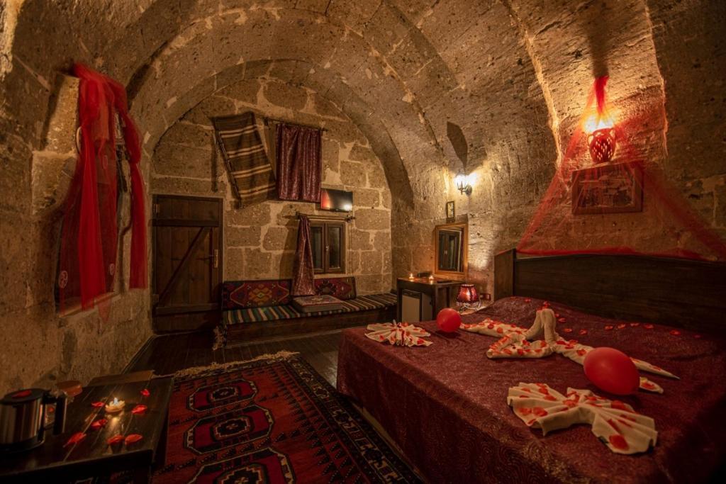 Kapadokya Ihlara Konaklari Antik Gelveri Konagi Guzelyurt Bagian luar foto