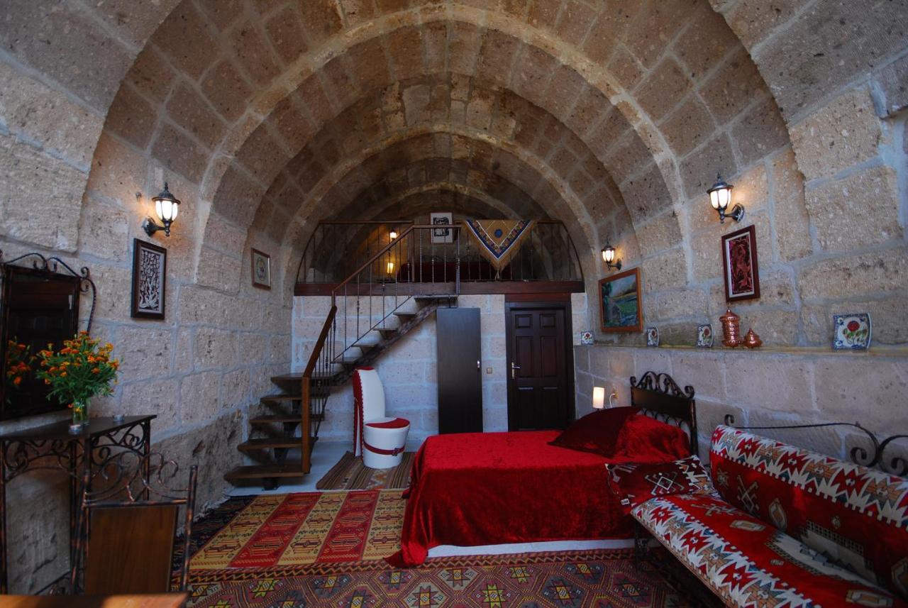 Kapadokya Ihlara Konaklari Antik Gelveri Konagi Guzelyurt Bagian luar foto